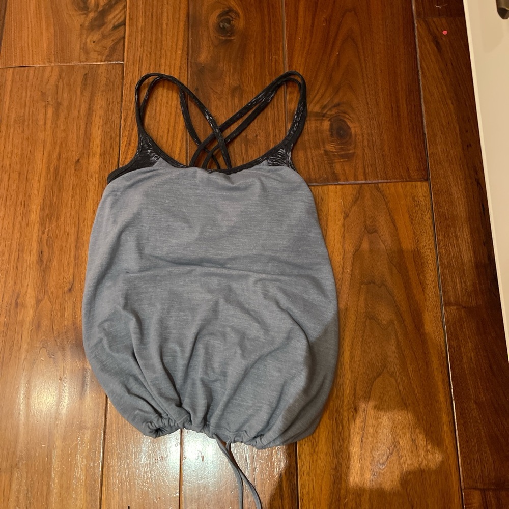 workout top